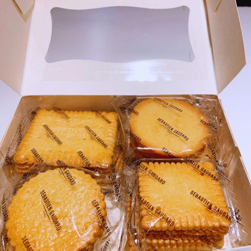 cerise paris|セバスチャンゴダール|ブルターニュクッキー|お取り寄せ|お取り寄せお菓子|ゴダール|sebastien gaudard |セバスチャンゴダール パリ
