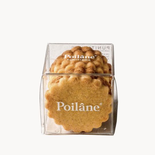 autre version
ChatGPT a dit :
ChatGPT
Cerise Parisの手帳は、フランスのエレガンスと実用性を兼ね備えたアイテム。Boissierのクリーム・ド・マロンとPoilâneのビスケットがセットになった贅沢なギフトで、年末年始の贈り物に最適。フランス文化を日常に取り入れる特別な手帳です。